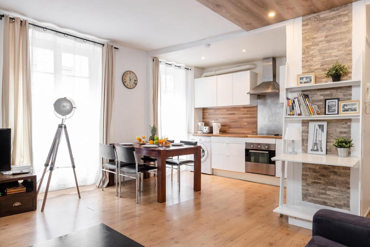 Rue Cler - Eiffel Tower City Apartment Paris Bagian luar foto
