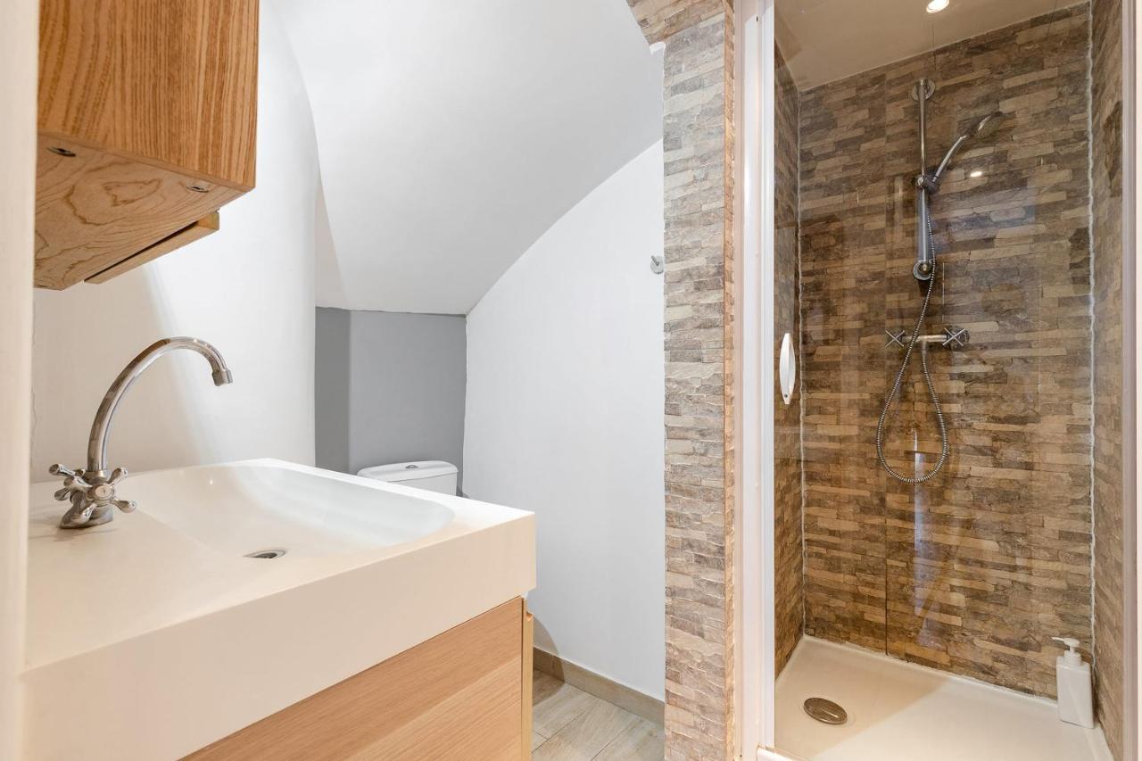 Rue Cler - Eiffel Tower City Apartment Paris Bagian luar foto